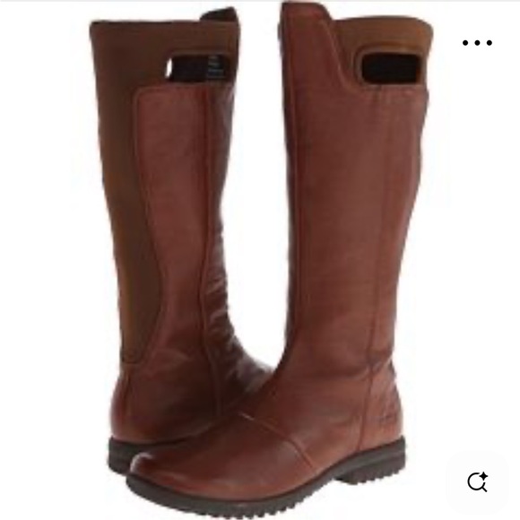 Bogs waterproof tall leather pull on boots 9.5 - Picture 1 of 15